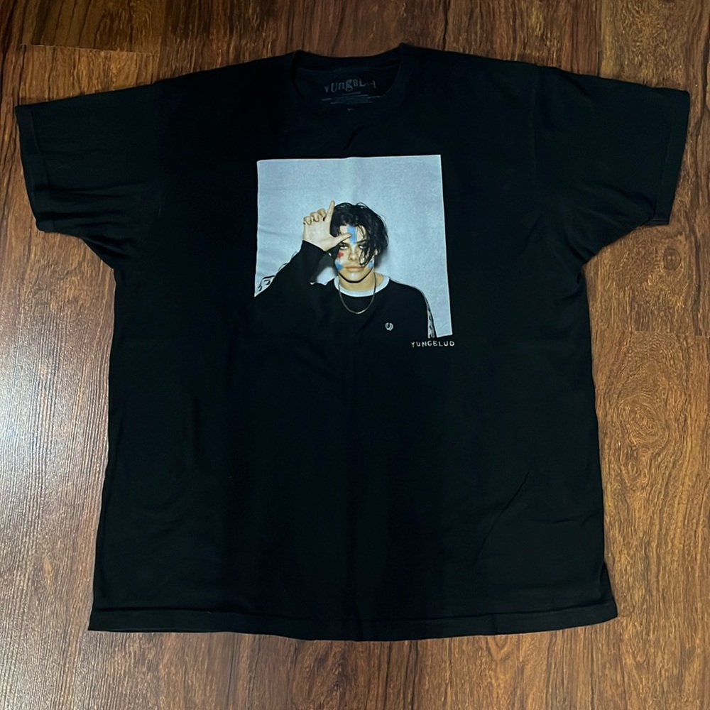 Yungblud Loner t-shirt -size xl - black